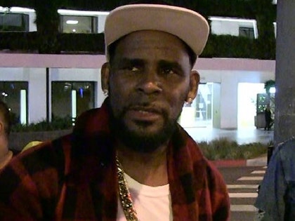 1208-r-kelly-tmz-01