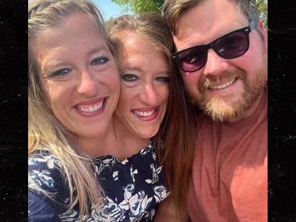 0329  Josh Bowling Abby and Brittany Hensel