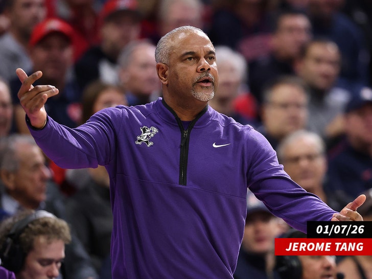 jerome tang sub getty swipe 1