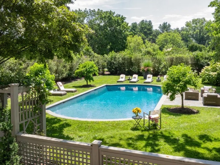 Yolanda Hadid home 4