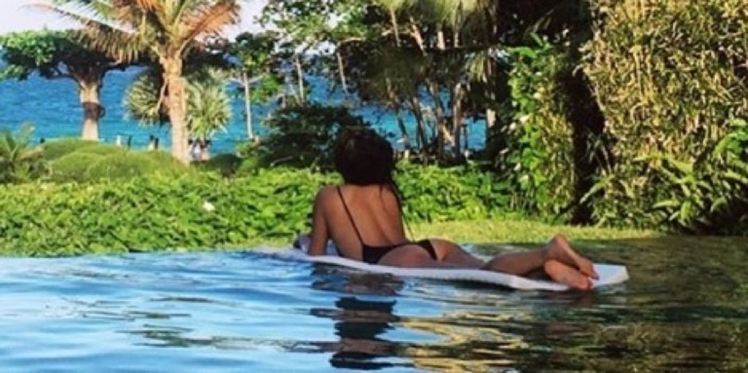 0408_shay_mitchell_sexy07