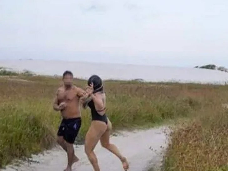 Naked Beach - Hawt Amateurs Pt 1