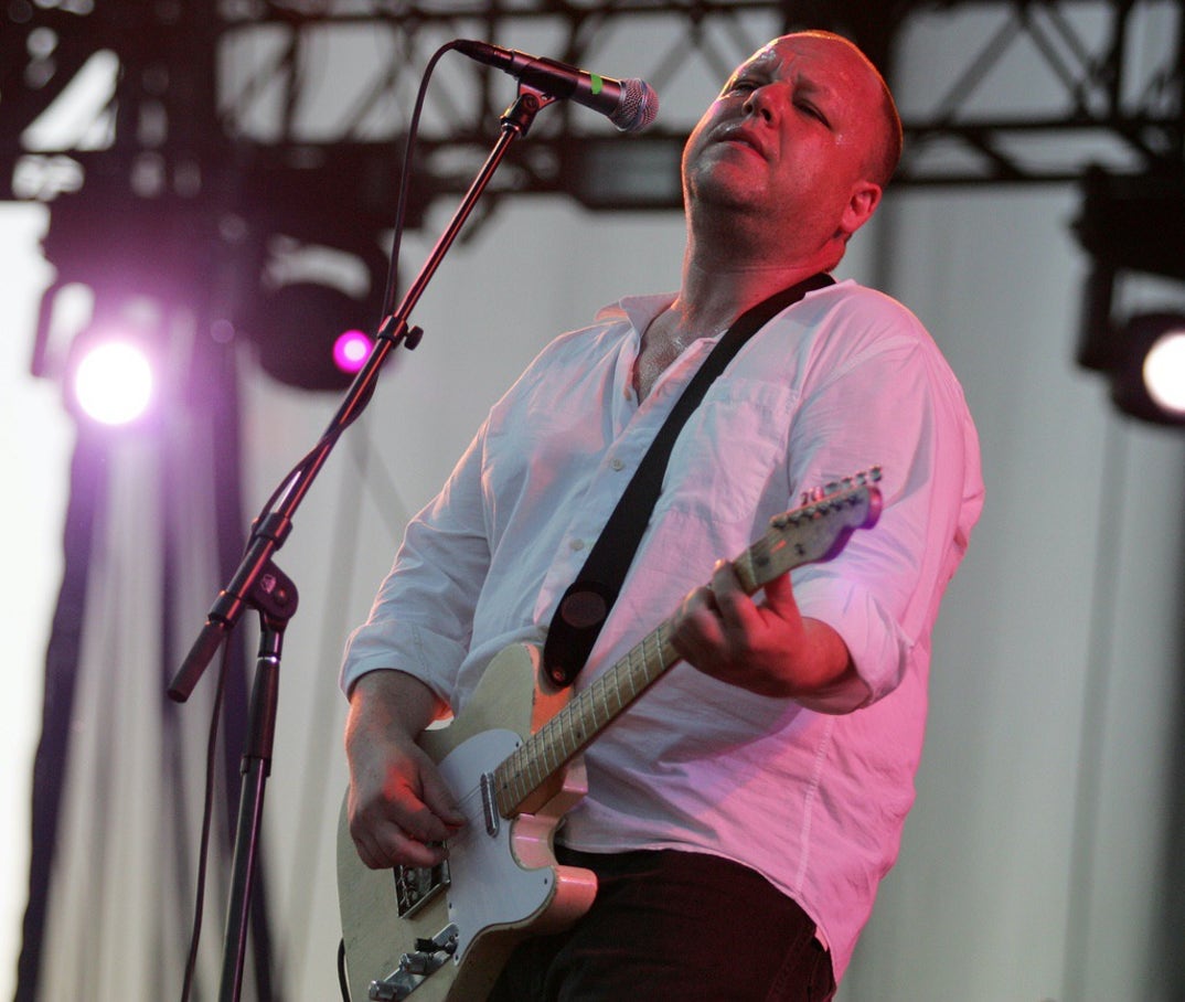 2004: Frank Black of The Pixies perform