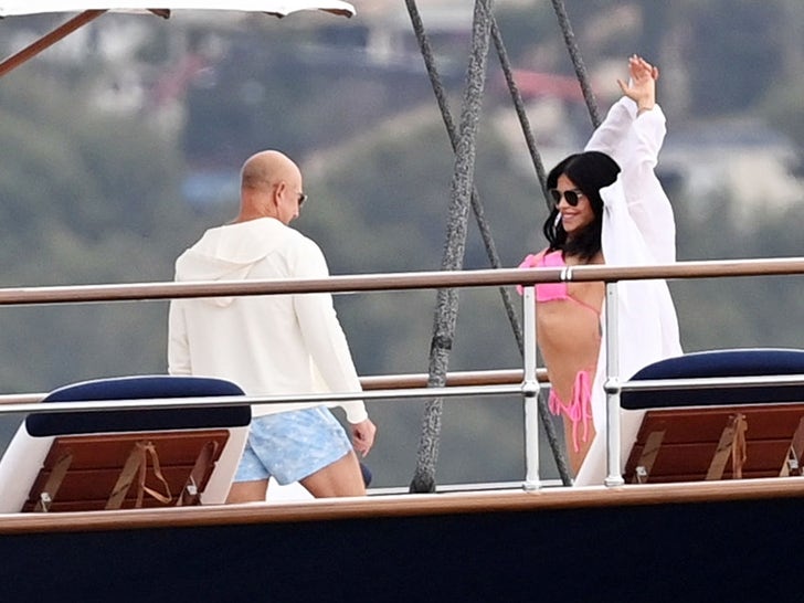 Jeff Bezos and Lauren Sanchez Tanning on Deck of New $500M Superyacht