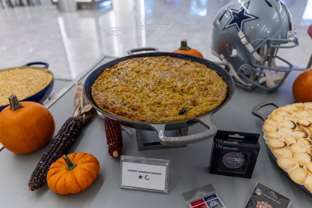 Cowboys Thanksgiving Food 0