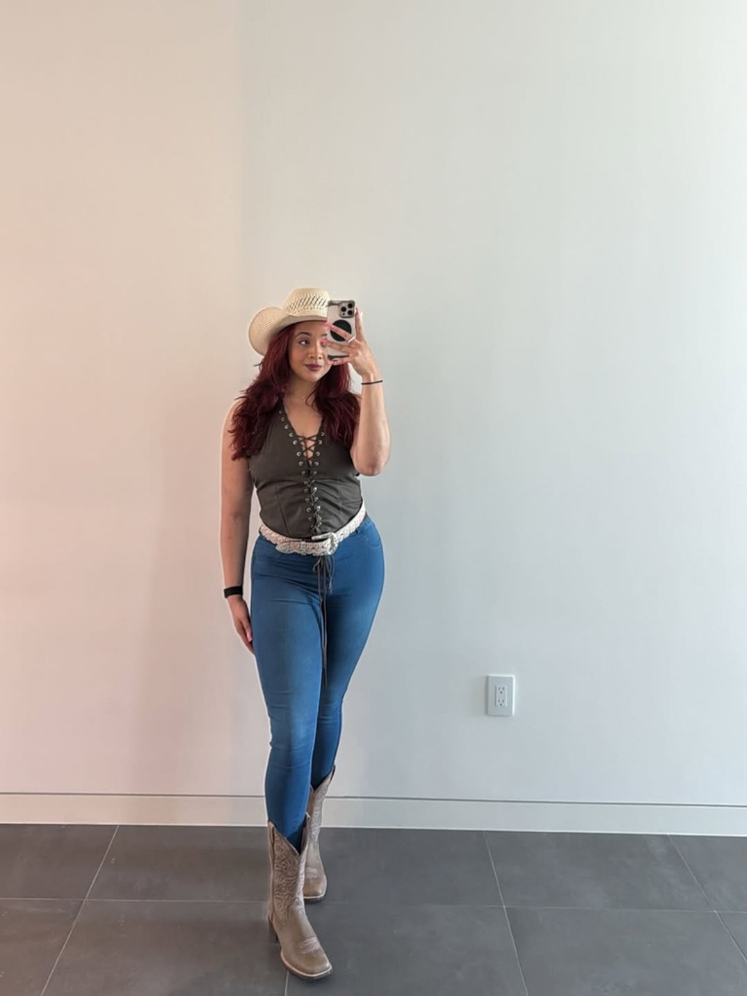 Spurs Baller De’Aron Fox Wife Recee Fox