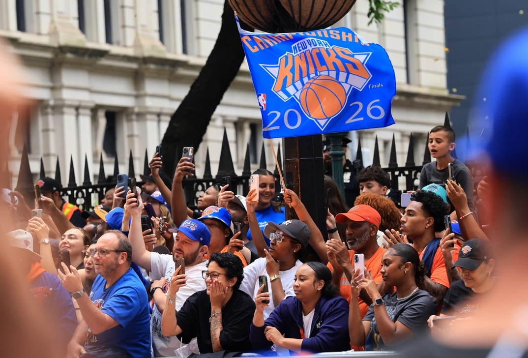 Knicks Parade 9
