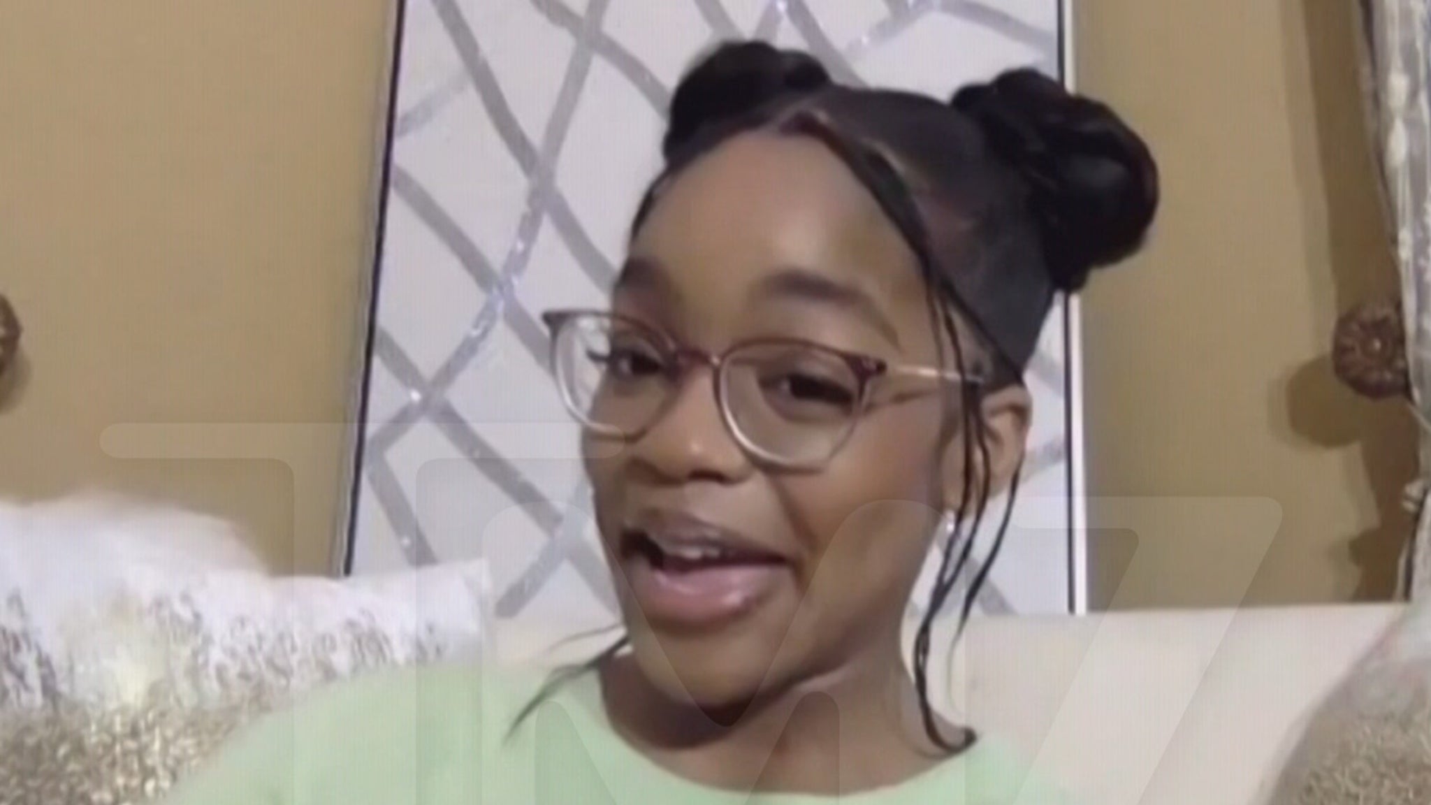 Marsai Martin Says Michelle Obama's 'Like an Auntie' After 'Black-ish' Cameo thumbnail