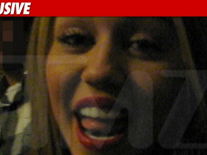 1212_miley_cyrus_tmz_ex