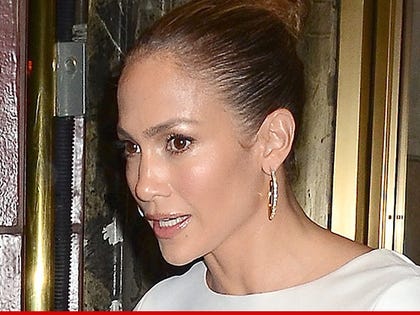 0921-jennifer-lopez-01