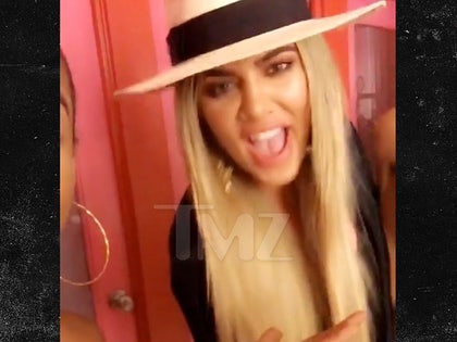 021917_khloe_kardashian_primary