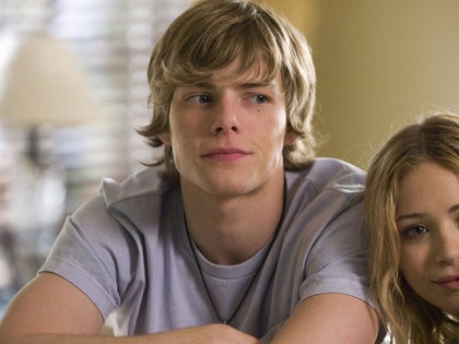 0212-hunter-parrish-memba-them-primary_720