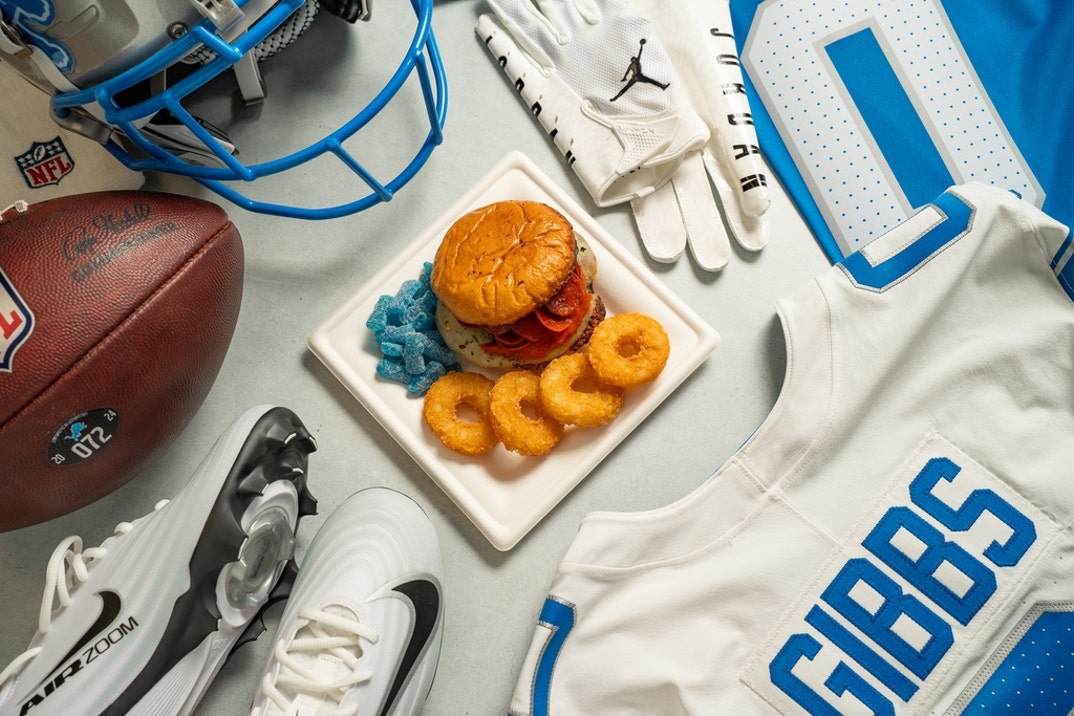 Lions Thanksgiving Food 11