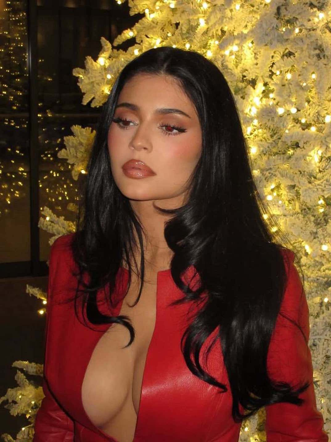 Kylie Jenner 5
