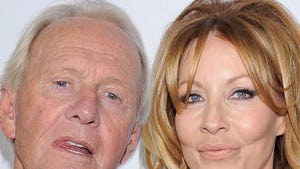 Paul Hogan's Wife Files for Divorce from 'Crocodile Dundee' Star -- G'Bye Mate