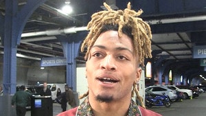 Buster Skrine Says Michael Vick's Passes Nearly Broke His Finger (VIDEO)