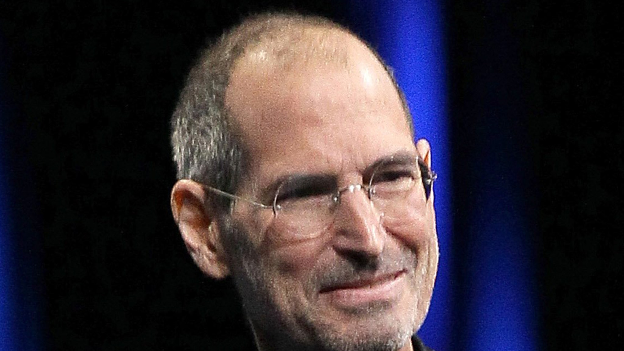Stīvs Džobss parakstīja apbalvojumu Apple darbiniekam pārdošanai, kas ir rets paraksts