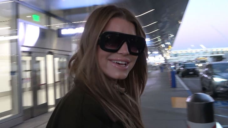 030426_jessica_simpson_kal