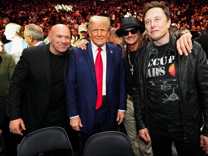 Donald Trump Attends UFC 309 W/ Elon Musk, RFK Jr., Gets Massive Ovation!