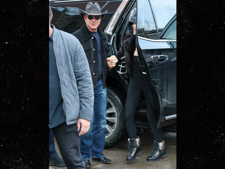 Jeff Bezos and Lauren Sanchez Saddle Up in Aspen, Shop for Cowboy Hats