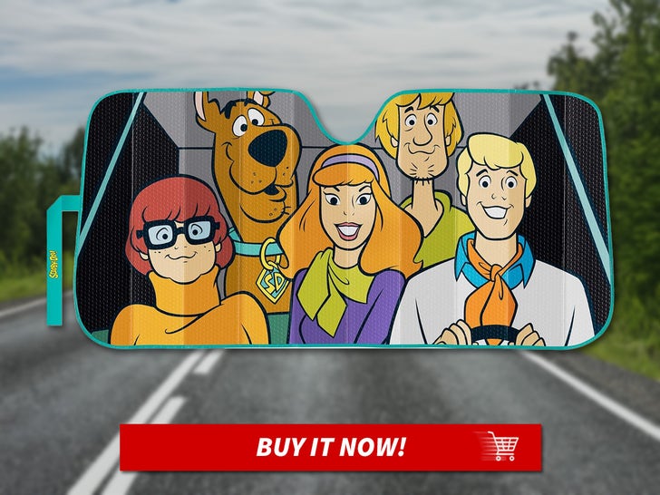 Scooby-Doo-Group-Accordian-Sunshade-MAIN