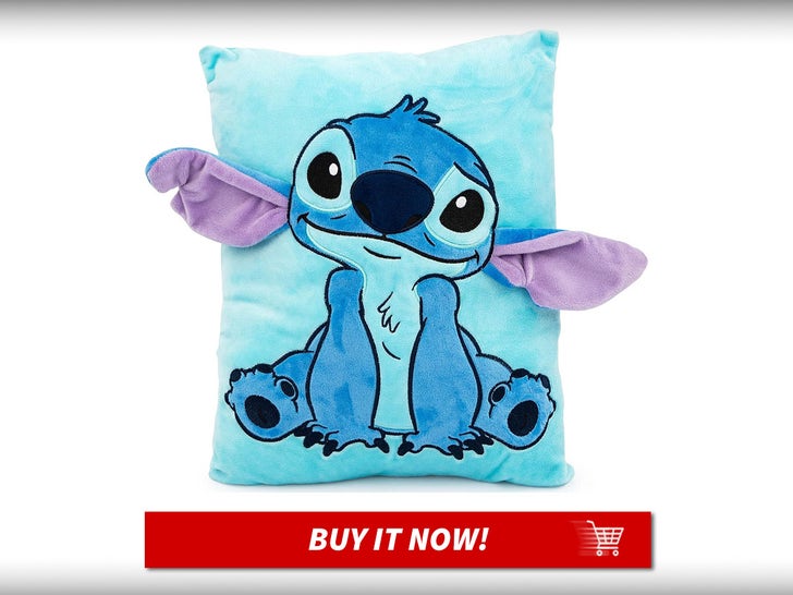 3D-Snuggle-Pillow-Lilo-and-Stitch-Merch-Main