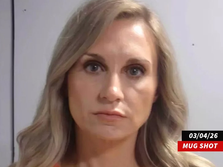 Caneca anterior da ex-prefeita Misty Roberts