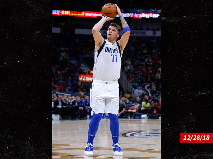 Luka Dončić Autographed Rookie Card W/ Jersey Patch Expected To