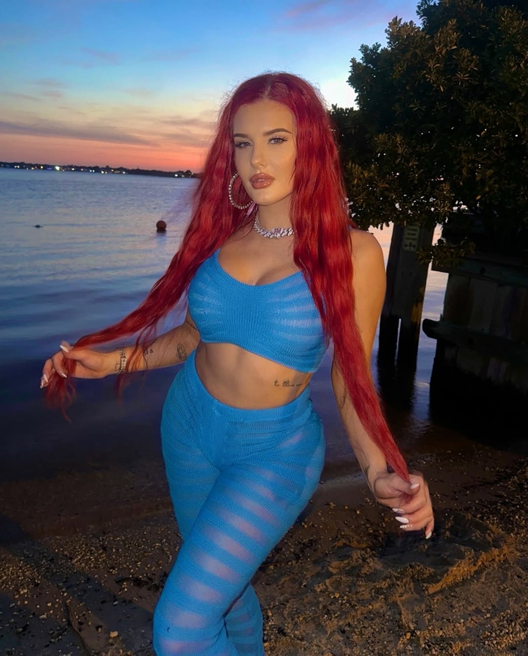 Justina Valentina Hot Shots 10