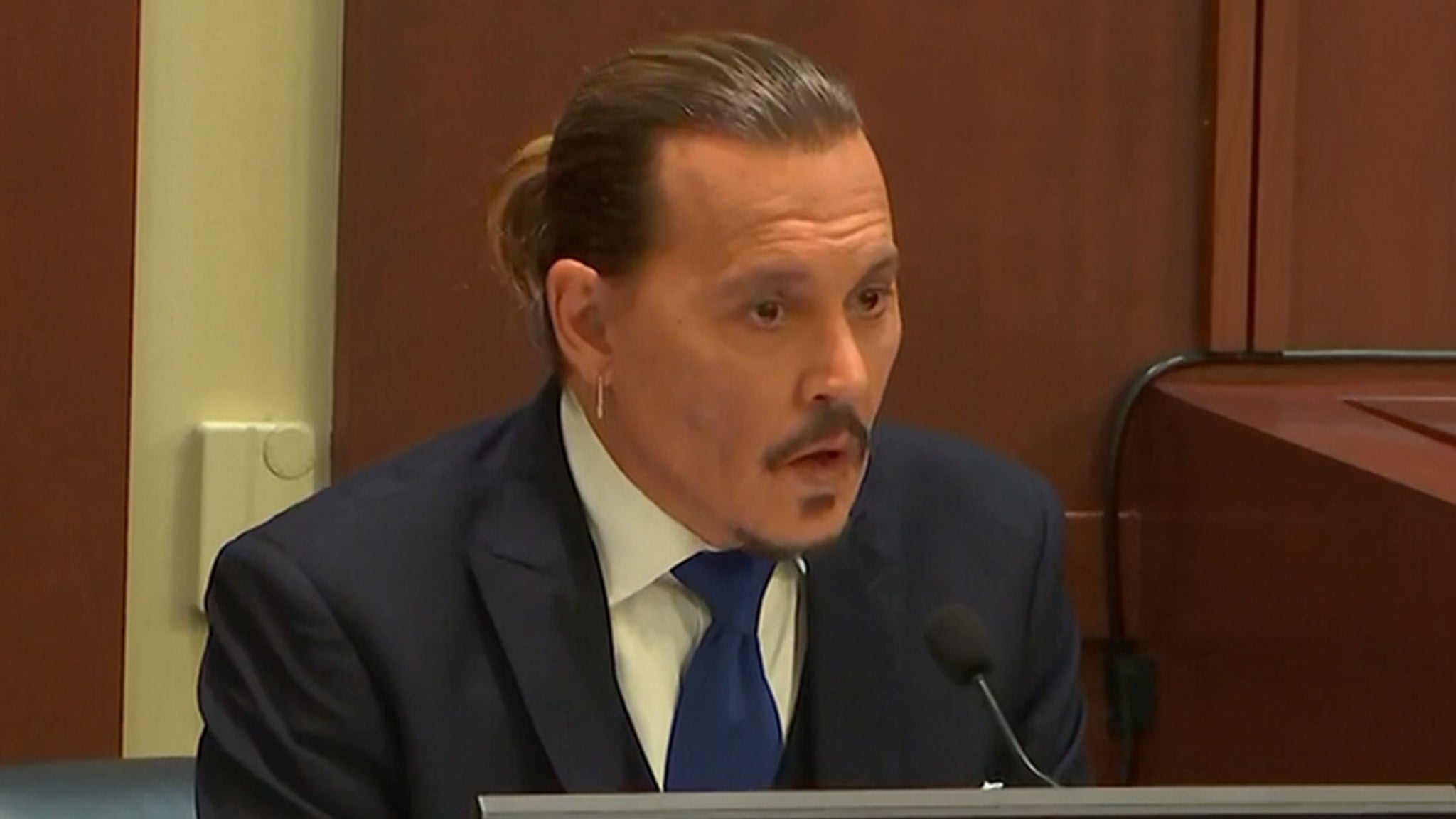 Amber Heard Accuses Johnny Depp of Putting Cigarette Out on Her, Courtroom Audio thumbnail