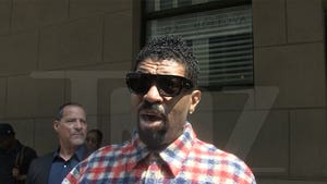 Deon Cole Says Jay-Z and Beyoncé's  $200M Pad Should Inspire, Screw Haters