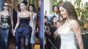 Kim Kardashian And Lauren Sanchez Arriving To A Yacht In Paris