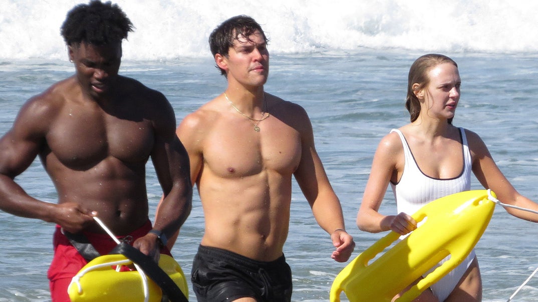 0316-Noah-Beck-Baywatch-PRIMARY