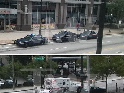 1002-ti-restaurant-tmz-01