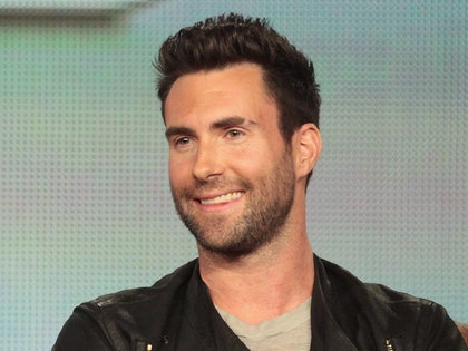 0311-adam-levine-gett-02