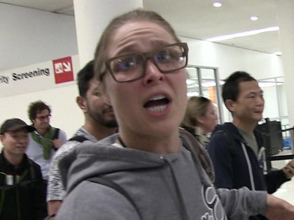 0426_Ronda-Rousey_tmz-01