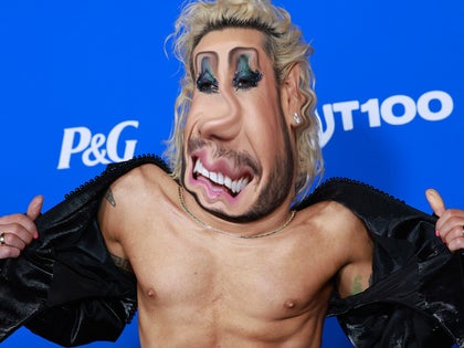 0119-frankie-grande-celeb-scramble-primary_720