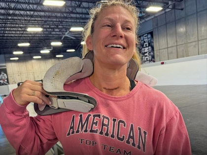 kayla harrison scar main instagram