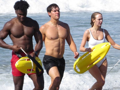 0316-Noah-Beck-Baywatch-PRIMARY