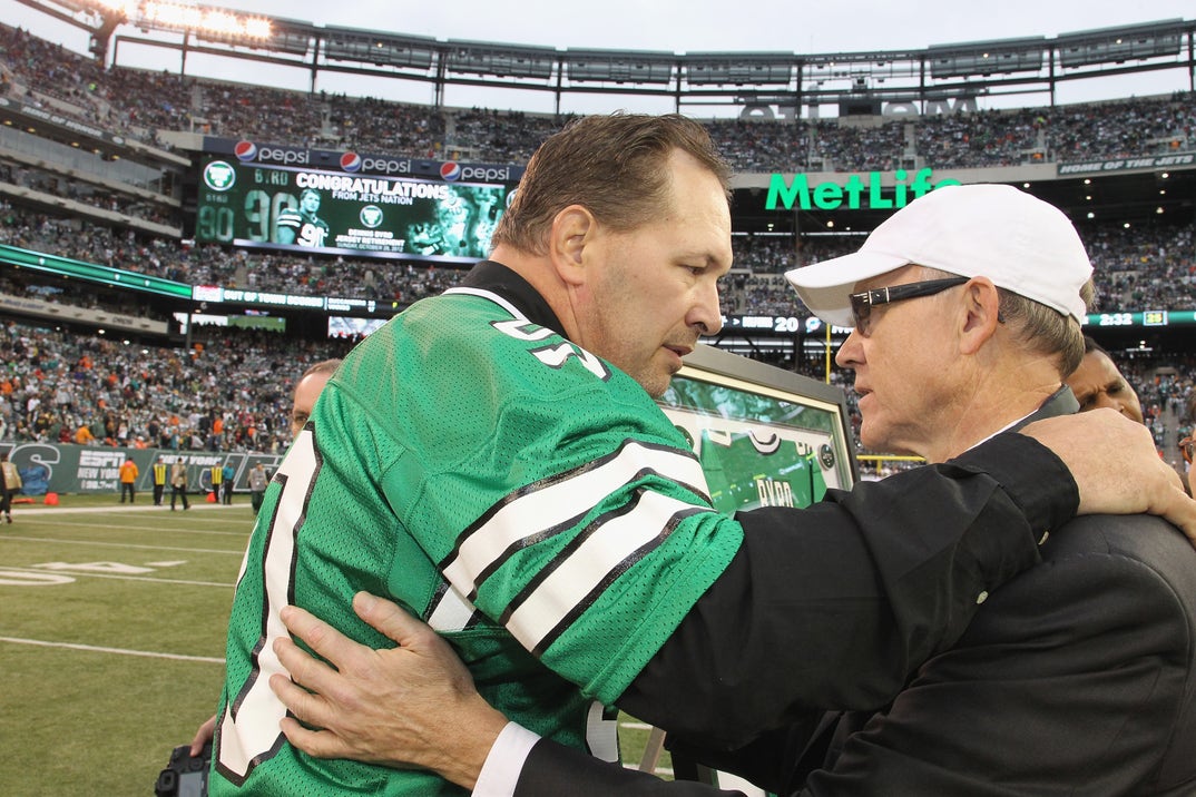 155 Dennis Byrd Photos & High Res Pictures - Getty Images