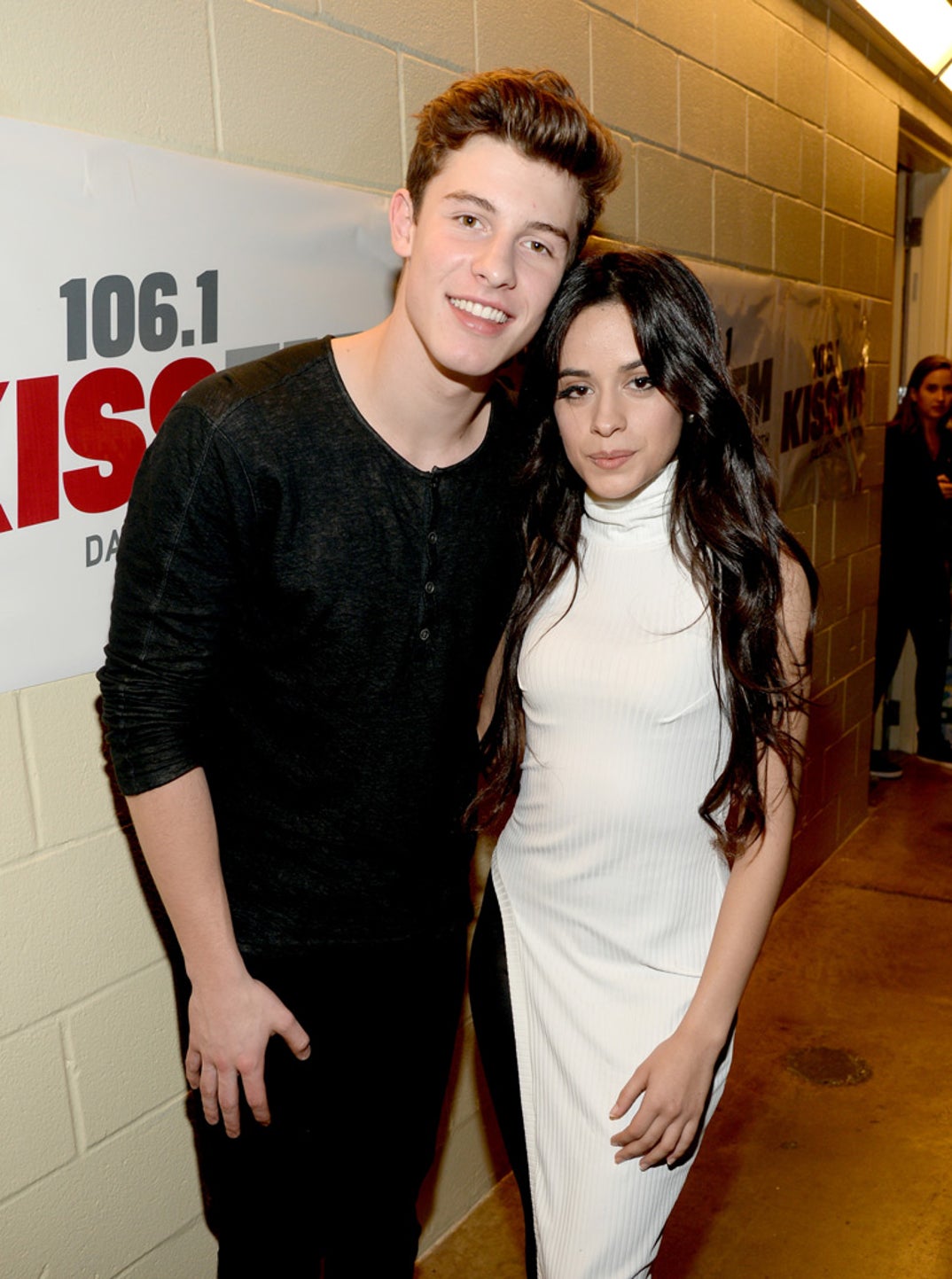 shawn-mendes-camilla-cabello-together14