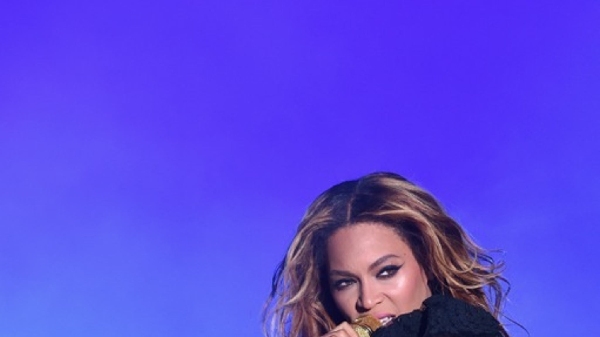 Beyonce Performance Photos