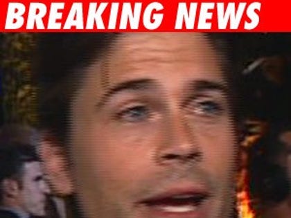 0415_rob_lowe_bn_01