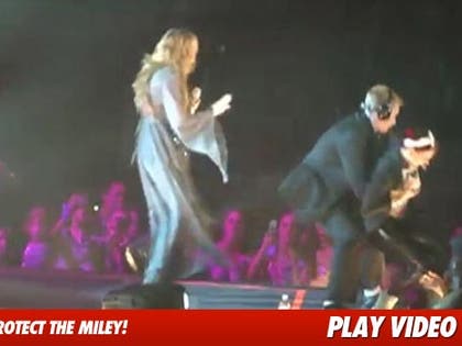 0624_miley_cyrus_video