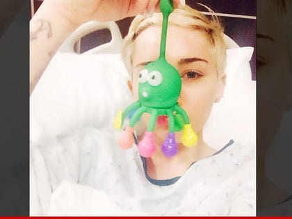 0415_miley_hospital_twitter