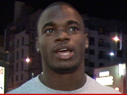 0912-adrian-peterson-tmz-03