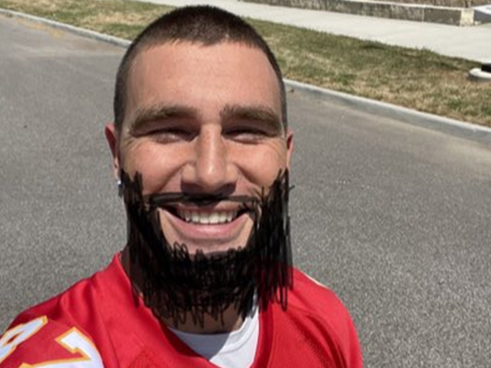 Travis Kelce Pokes Fun At Haters After Debuting Baby Face Look