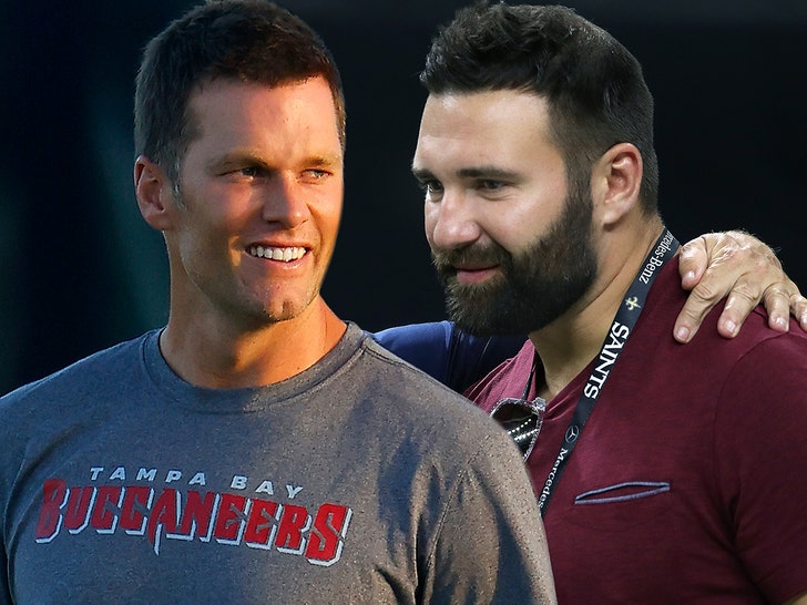 Tom Brady Could Retire After This Season, Ex-Teammate Says.jpg