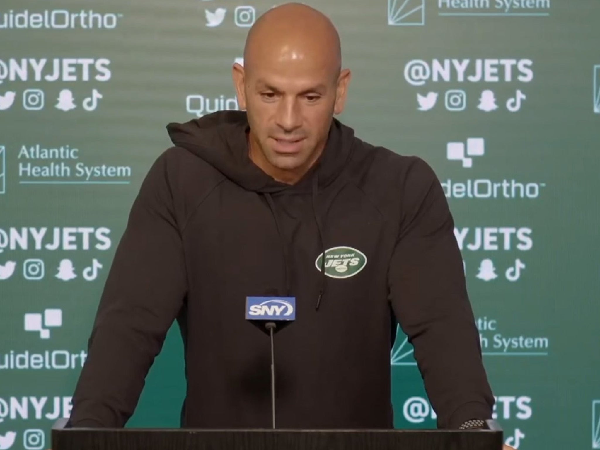 Jets coach Saleh 'would be shocked' if Rodgers retires due to injury