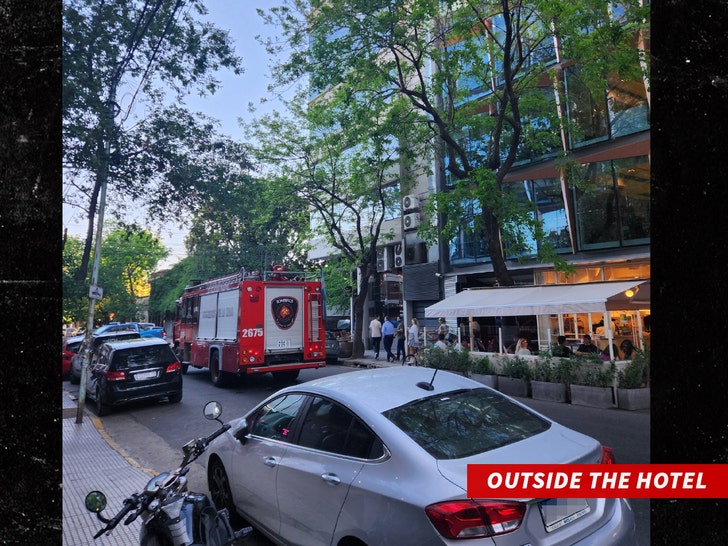 Liam Payne ambulance outside hotel